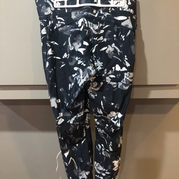 LOLE ANKLE LEGGINGS—-GOLF—-XL - Picture 5 of 5